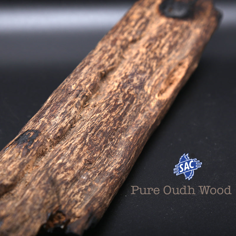 Pure Oudh Wood 10gm (Gift Set)